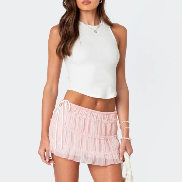 EDIKTED ruffle mini skirt 🎀🍦 - Picture 3 of 4